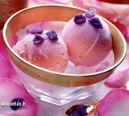 Glace a la rose